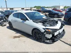 JM1BPAKL2T1863902 2026 MAZDA 3
