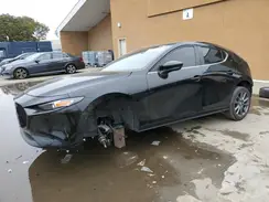 JM1BPAKL3M1301198 2021 MAZDA 3
