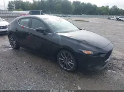 JM1BPAKL3M1349042 2021 MAZDA 3