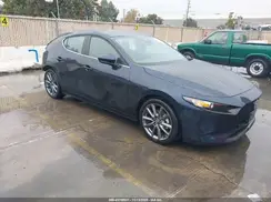 JM1BPAKL4M1339507 2021 MAZDA 3