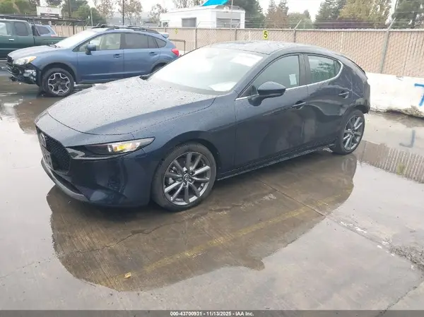 JM1BPAKL4M1339507 2021 MAZDA 3 - Image 2