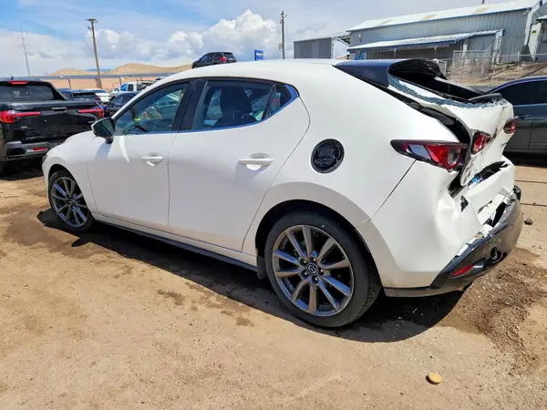 JM1BPAKL5M1321761 2021 MAZDA 3 - Image 2