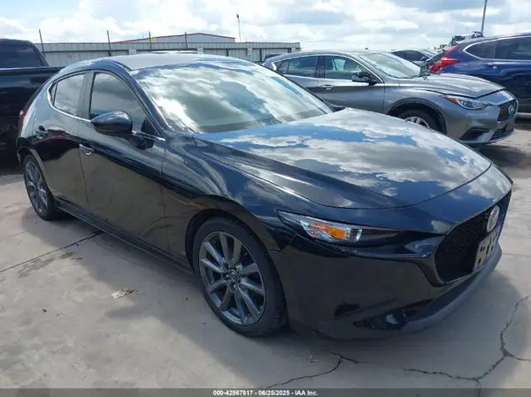 JM1BPAKL5N1503137 2022 MAZDA 3 - Image 1