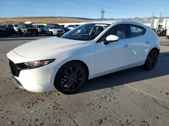 JM1BPAKL5N1516194 2022 MAZDA 3