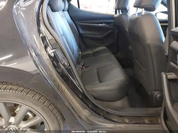 JM1BPAKL6M1338617 2021 MAZDA 3 - Image 8