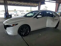 JM1BPAKL6M1403403 2021 MAZDA 3