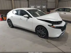 JM1BPAKL7M1322684 2021 MAZDA 3