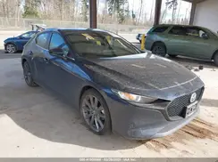 JM1BPAKL7M1322930 2021 MAZDA 3