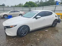 JM1BPAKL7N1510106 2022 MAZDA 3