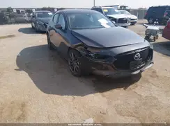 JM1BPAKL7N1519548 2022 MAZDA 3