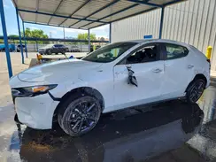 JM1BPAKL7T1857917 2026 MAZDA 3