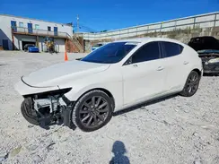 JM1BPAKL8M1337033 2021 MAZDA 3