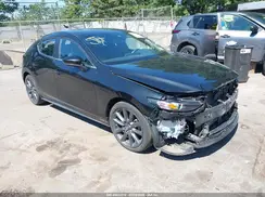 JM1BPAKL8M1337503 2021 MAZDA 3