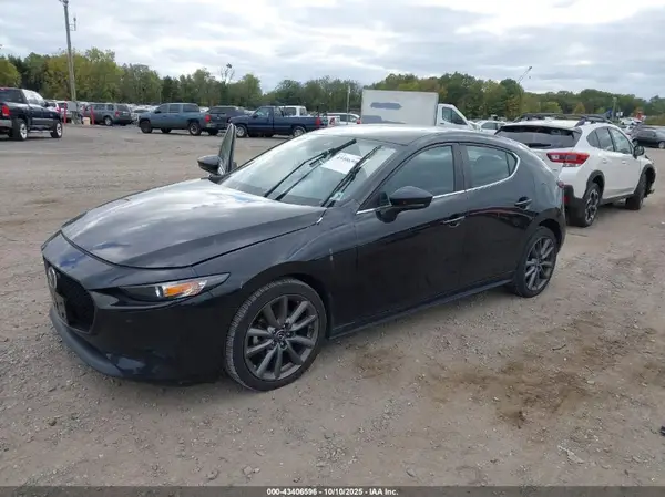 JM1BPAKL8M1339512 2021 MAZDA 3 - Image 2