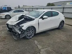 JM1BPAKL8M1403810 2021 MAZDA 3
