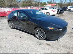 JM1BPAKL8N1512477 2022 MAZDA 3