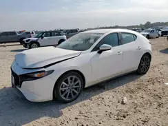 JM1BPAKL8N1517338 2022 MAZDA 3