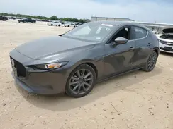 JM1BPAKL9M1301934 2021 MAZDA 3
