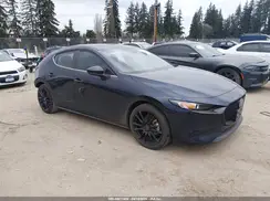 JM1BPAKLXM1339432 2021 MAZDA 3