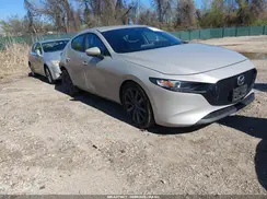 JM1BPAKLXN1502811 2022 MAZDA 3