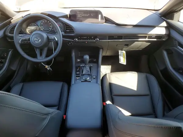 JM1BPAKLXT1856275 2026 MAZDA 3 - Image 8