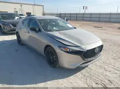 JM1BPAKLXT1882617 2026 MAZDA 3