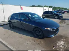 JM1BPAKM0S1791136 2025 MAZDA 3