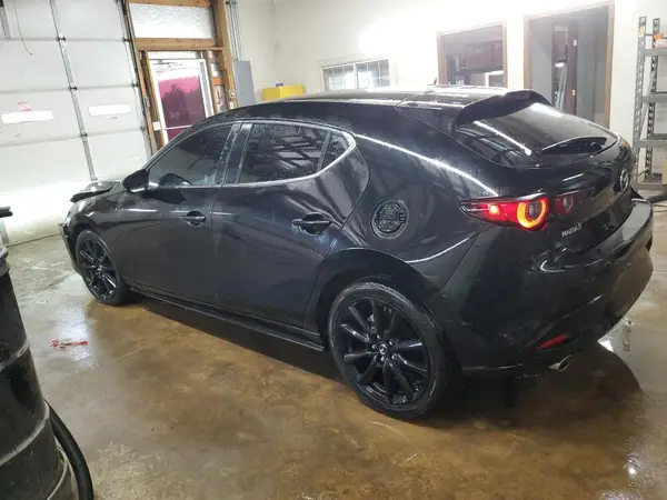 JM1BPAKM1R1712566 2024 MAZDA 3 - Image 2