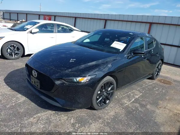JM1BPAKM1R1714317 2024 MAZDA 3 - Image 2