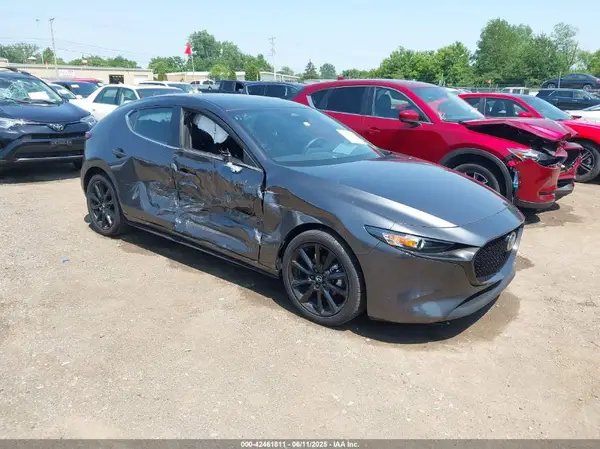JM1BPAKM1S1763507 2025 MAZDA 3 - Image 1
