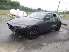 JM1BPAKM2R1721910 2024 MAZDA 3