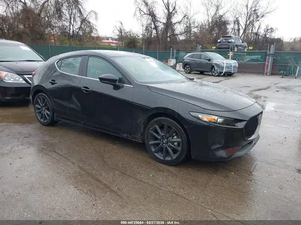 JM1BPAKM2S1752807 2025 MAZDA 3 - Image 1