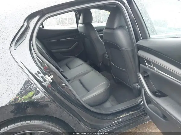 JM1BPAKM2S1752807 2025 MAZDA 3 - Image 8