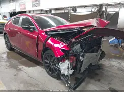 JM1BPAKM2S1791221 2025 MAZDA 3