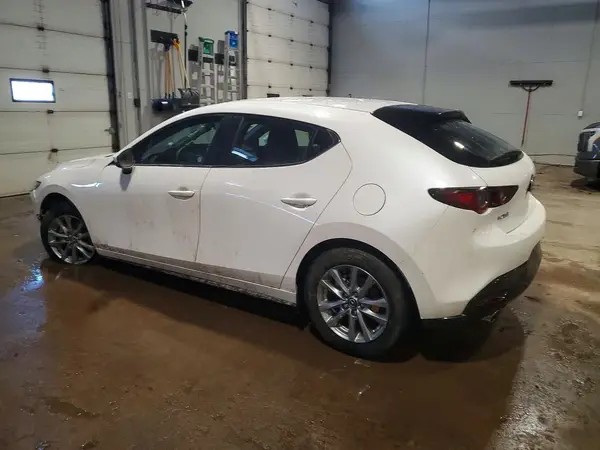 JM1BPAKM2S1797004 2025 MAZDA 3 - Image 2
