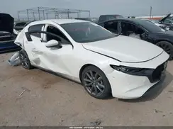 JM1BPAKM3P1616743 2023 MAZDA 3