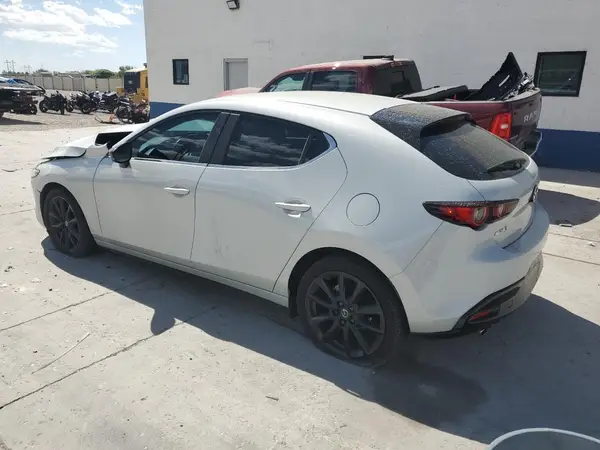 JM1BPAKM3R1721236 2024 MAZDA 3 - Image 2