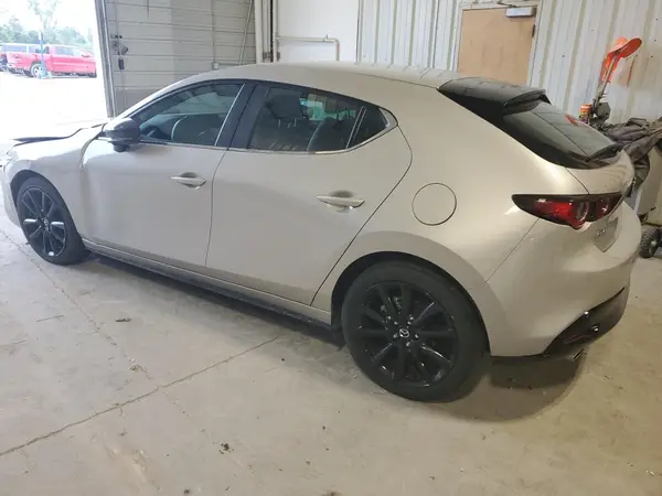 JM1BPAKM3R1722290 2024 MAZDA 3 - Image 2