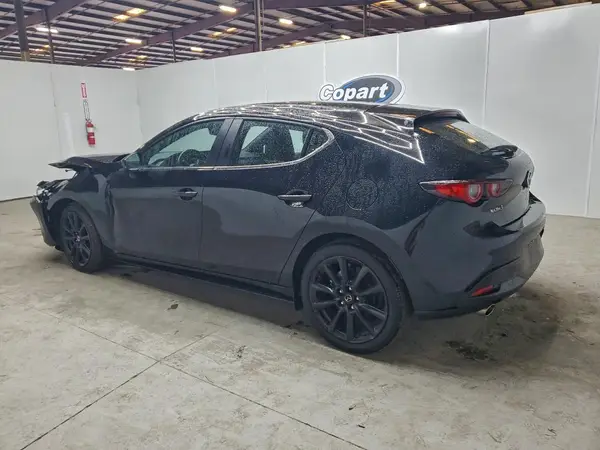 JM1BPAKM3R1722337 2024 MAZDA 3 - Image 2