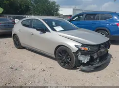 JM1BPAKM3S1753710 2025 MAZDA 3