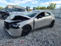 JM1BPAKM4R1700895 2024 MAZDA 3