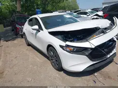 JM1BPAKM5P1609227 2023 MAZDA 3
