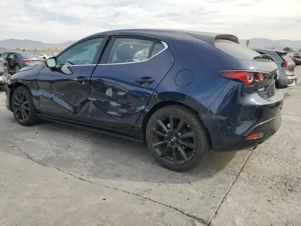 JM1BPAKM5R1717012 2024 MAZDA 3 - Image 2