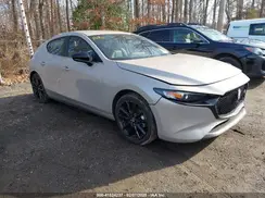 JM1BPAKM5R1722226 2024 MAZDA 3