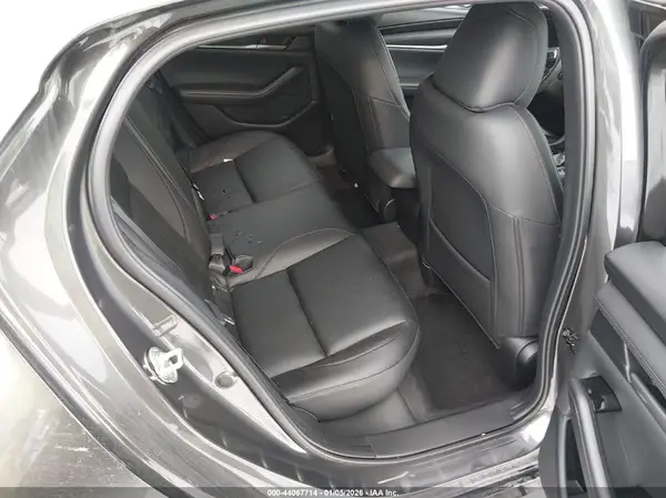 JM1BPAKM5S1751361 2025 MAZDA 3 - Image 8