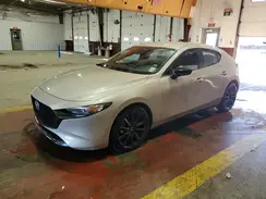JM1BPAKM5S1752560 2025 MAZDA 3