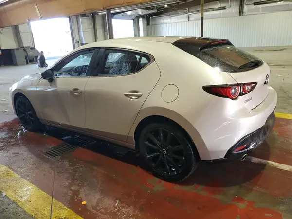 JM1BPAKM5S1752560 2025 MAZDA 3 - Image 2