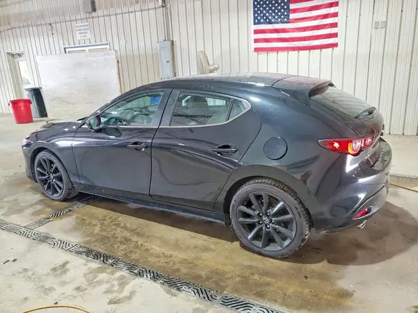 JM1BPAKM6R1712935 2024 MAZDA 3 - Image 2