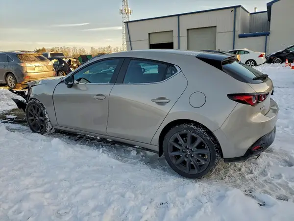 JM1BPAKM6R1716094 2024 MAZDA 3 - Image 2
