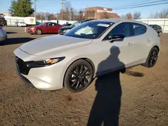 JM1BPAKM6S1751983 2025 MAZDA 3